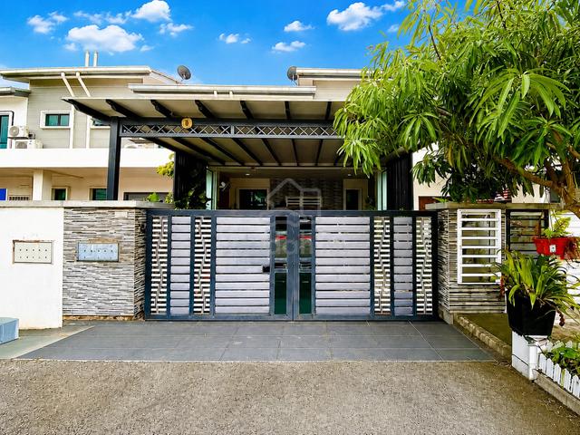 RUMAH CANTIK + RENO ! Jalan Puyuh Taman Bentara, Teluk Panglima Garang 1