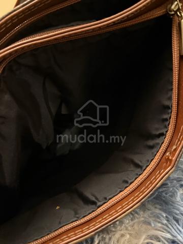 Carousel Image