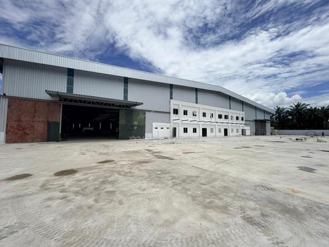 5 Acres Detached Factory 1000amp Power Supply 1