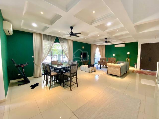 ENDLOT 🔥 RENOVATED ✅ 2-Storey Terrace Seksyen U12 Shah Alam 1