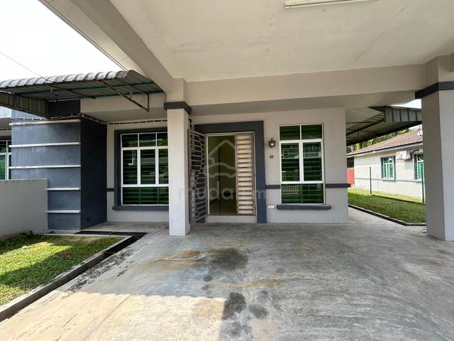 1 storey semi- D at Taman Bukit Katil Damai,  Ayer Keroh 1