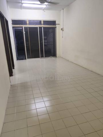 Jalan Teratai Johor Jata单层排屋出租 1