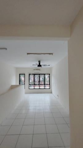 Townhouse Bandar Sungai Long Section 7 Ground Floor Unit 1