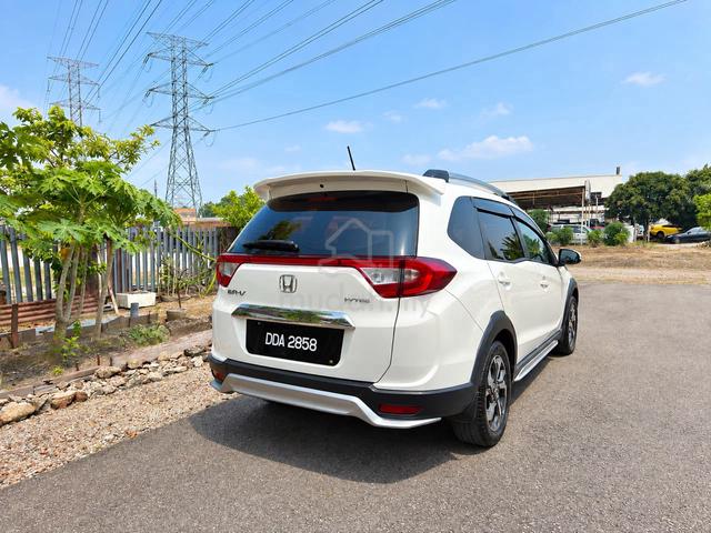 2017 Honda BR-V SPEC E 1.5 (AUTO) - 3