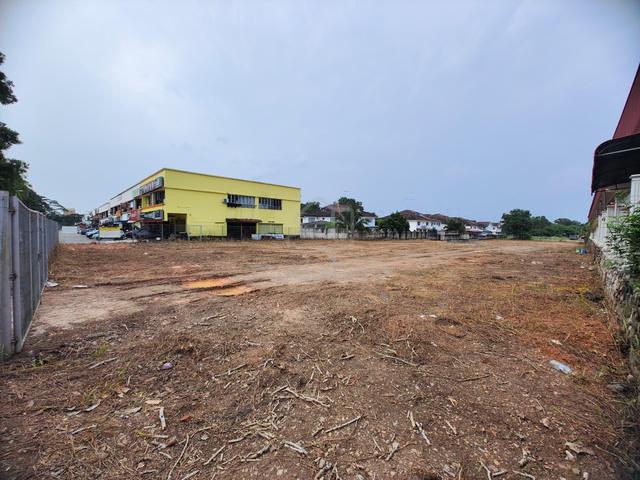 Kulai Cathay Restaurant Commercial Land,Beside Main Road 1