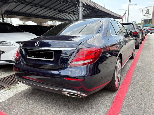 2017 Mercedes Benz E-CLASS 2.0 250 AVANTGARDE CKD - 4