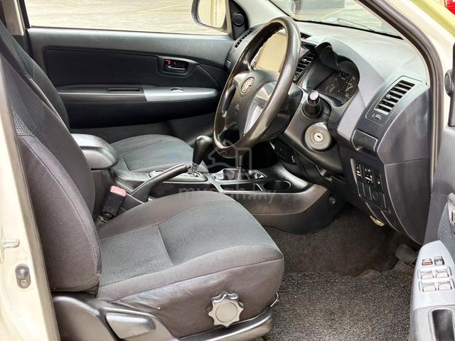 2014 Toyota Hilux 2.5 A VNT GRSportivo - 3