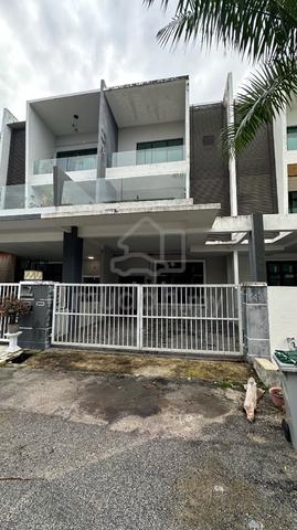 2.5 storey terrace house Taman Permatang Pasir Perdana Alai Melaka 1