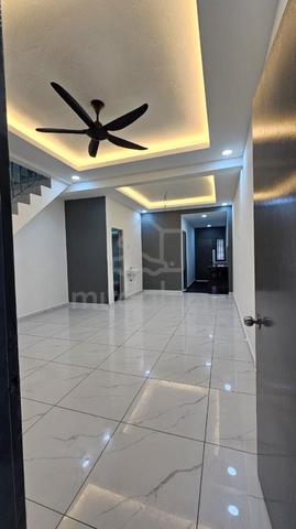 Taman delima, kluang, fully renovation, full loan 1