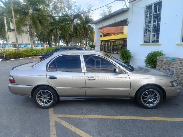 Toyota Corolla SEG Blacktop 4 Troter - 3