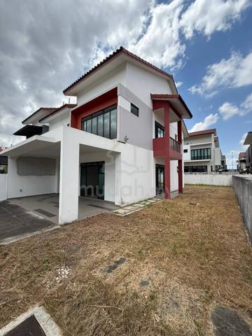 2 Storey Semi D @ Dato Onn Perjiranan 9 / Unblock View / 40x80 / Sale 1