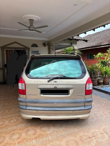Chevrolet NABIRA 1.8 (A) 7 Seater - 4