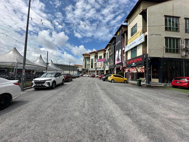 [CHEAPEST ENDLOT] 3 Storey Shoplot at Plaza Sri Tunku, Jitra Kedah 4