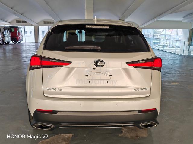 2021 Lexus NX300 2.0 with 360 CAMS MILEAGE 13K KM - 4