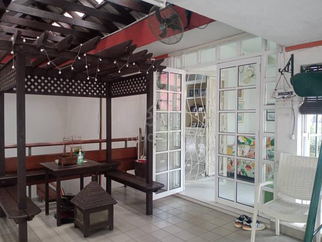 4 unit apartment like bungalow 1
