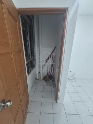 office space for rent in kajang ❗️❗️❗️Beside basil leafes kajang 1
