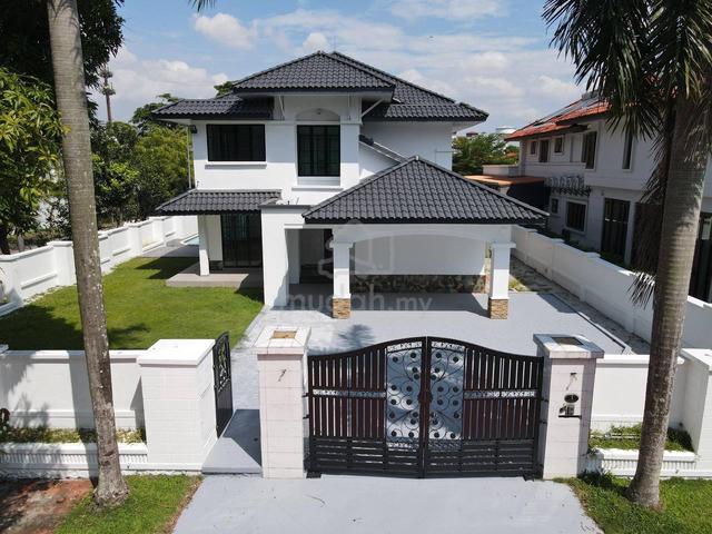 Corner Double Storey Bungalow Ara Damansara 1