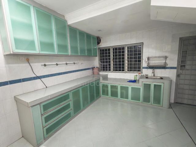 Facing Open Extend 2 Storey Bpp Putra Permai Equine MRT Seri Kembangan 1