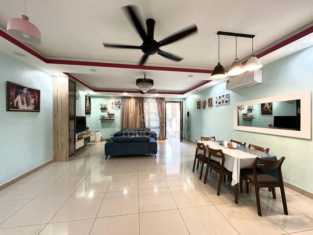 Lower unit + Renovated + Facing Open TOWNHOUSE, BANDAR PUTERI BANGI 1