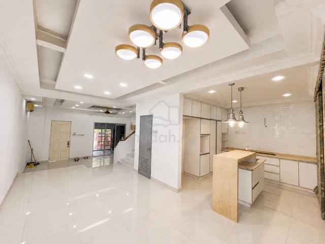FACING OPEN ⭐ Double Storey Terrace Alam Budiman Seksyen U10 Shah Alam 1