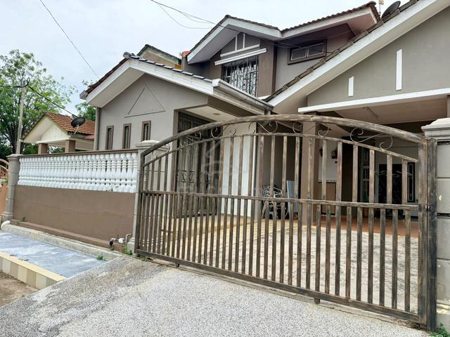 Semi D Cluster (Two Storey), Taman Tasik Utama, Ayer Keroh, Melaka 1