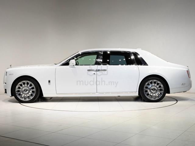 2022 Rolls Royce Phantom VIII EWB PRIVACY SUITE - 3