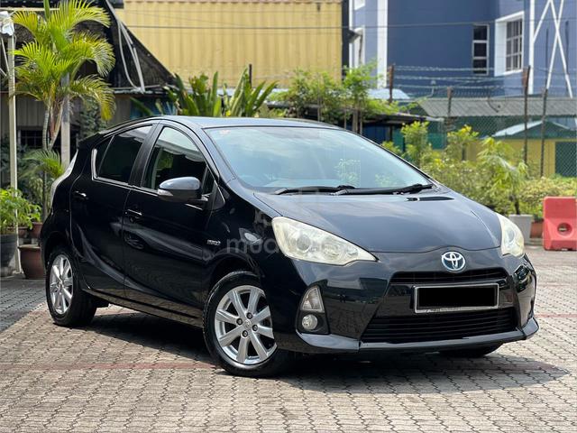 2012 Toyota PRIUS C 1.5 (A) 1 OWNER F/S RECORD - 1
