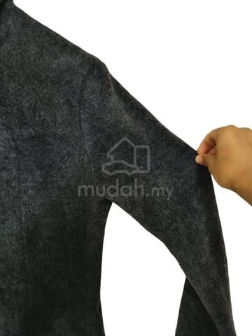 134.Issey Miyake Tsumori Chisato Dark Grey Wool Lo - photo 2 of 6