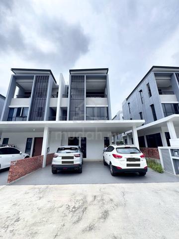 For Rent: Premium Freehold Cluster Semi-D @ Bromelia, Bukit Puchong 1