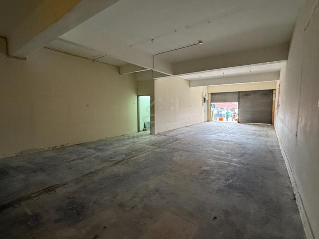 Bandar Puchong Utama 1, Jalan BPU 1,Batu 14 (Shop 22x80sf)  GROUND FLO 5
