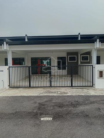 Single Storey Terrace for Sale at Westhill Avenue Phase 3 Jalan Matang 1