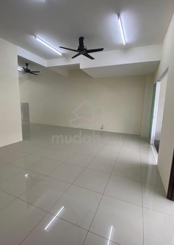 Cheap🤩 Raintree🔥 Double Storey🌿 4 bedrooms🔥Gated ✅️ Basic Furnish 1