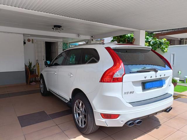 2011 Volvo XC60 2.0 T5 (A) - 2