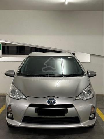 2012 Toyota PRIUS C 1.5 (HYBRID) (A) - 1