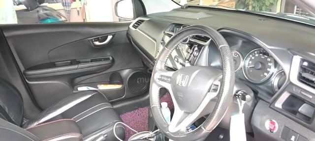2017 Honda BR-V 1.5 V -- (A) - 4