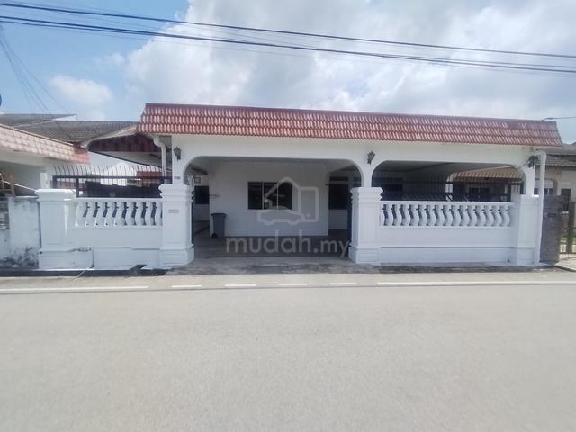 First Come First Serve Single Storey Semi D For Sale Muar Town Area 1