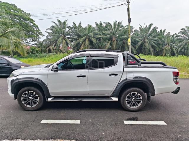 2022 Mitsubishi TRITON 2.4 VGT PREMIUM MY19 L200 - 4