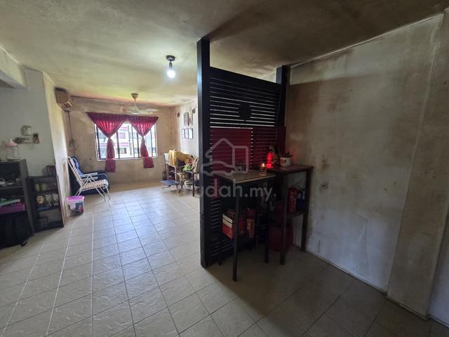 Rumah Pangsa Permas Jaya 1