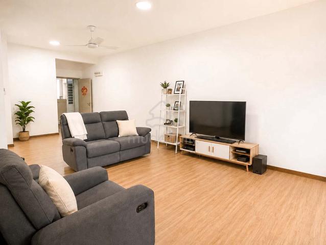 Residensi Anggerik Wira 1