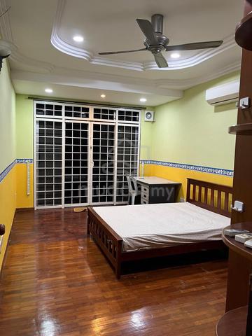 luxury well renovated rare unit 2 story terrace landed house 1