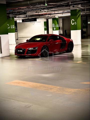 2010 Audi R8 5.2 v10 QUATTRO - 2