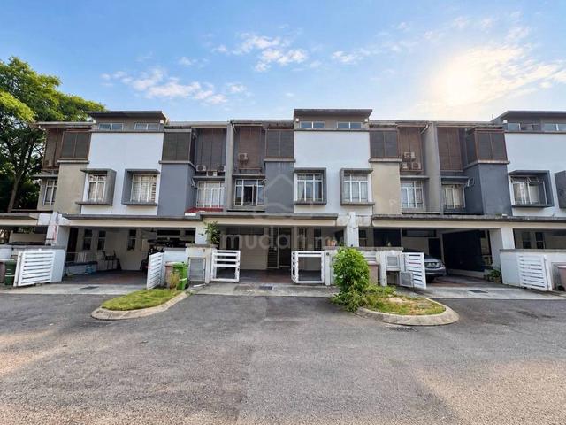 TERMURAH ‼️ 2.5 Storey Desiran Bayu Precinct 16 Putrajaya 1