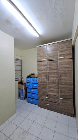 Shop apartment jln mawar tampoi johor 1