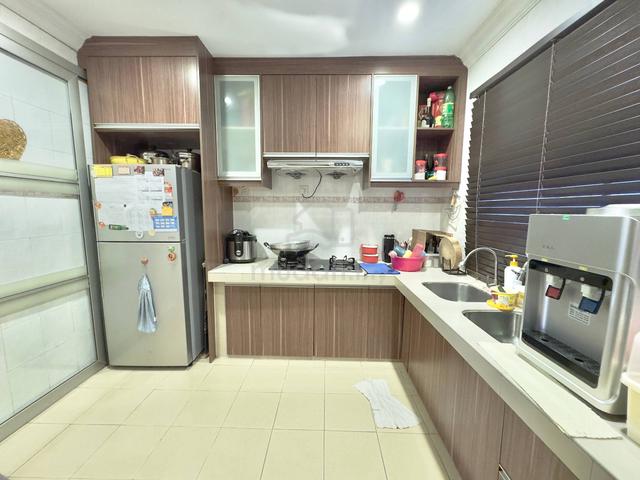 STOREY TERRACE KOTA PERDANA, SERI KEMBANGAN . Fully Renovated 1