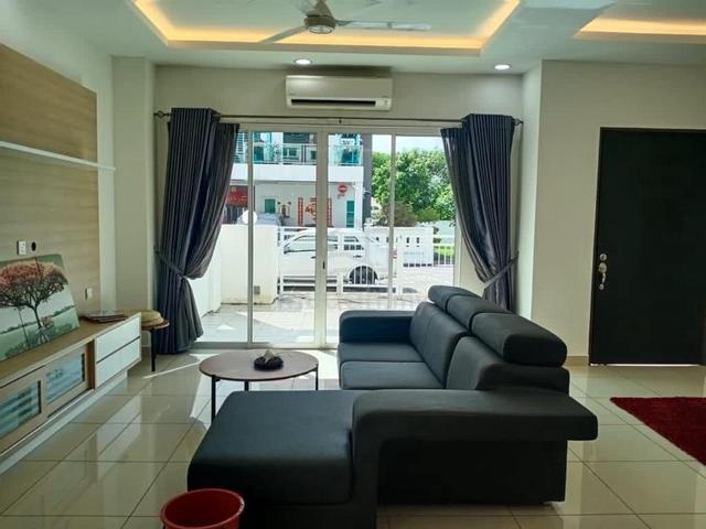 Gated and Guarded Kota Permai 2.5 Storey Terrace House 1