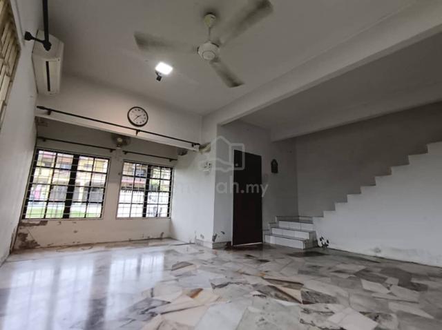 Tmn Sri Andalas Klang Below Market Double Storey Corner lot for Sale 1