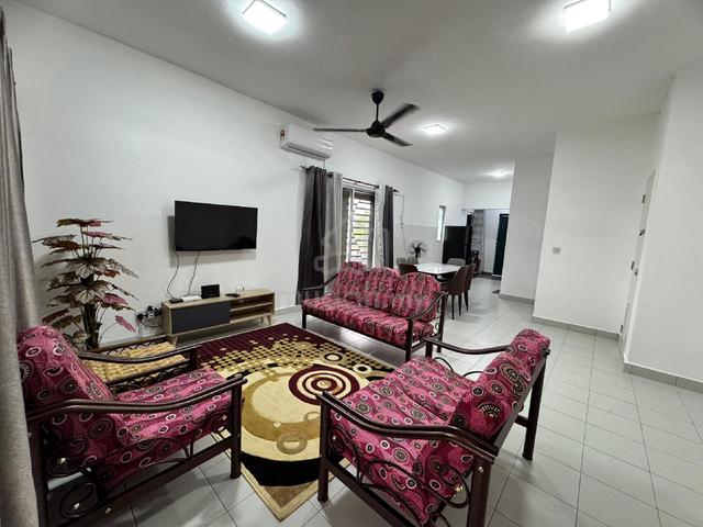 House rent 2 double storey, Banting, selangor  1
