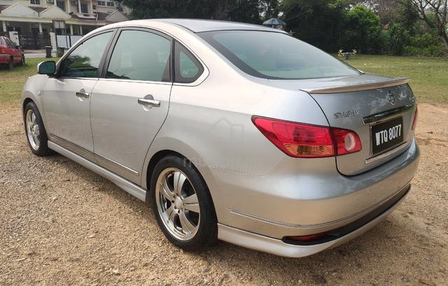 2010 Nissan SYLPHY 2.0 LUXURY G11 (A) - 4