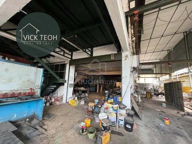 Fully Extend 1.5sty Semi Detached Factory Warehouse Industri Valdor 1