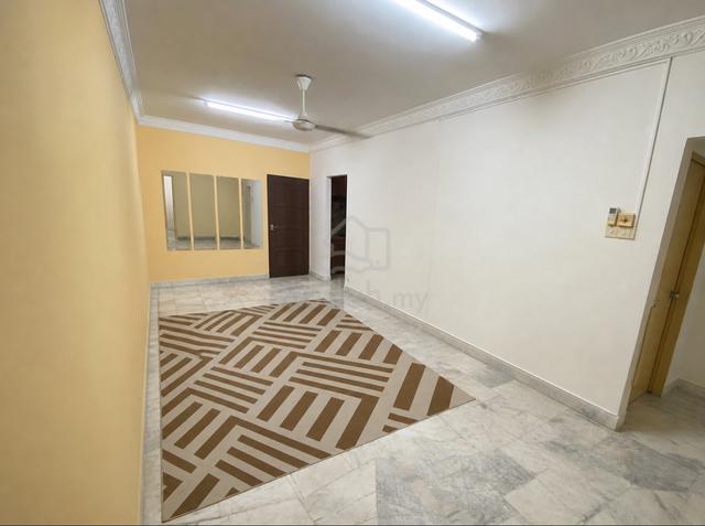 Rose Apartment ( Saujana Utama ) 1